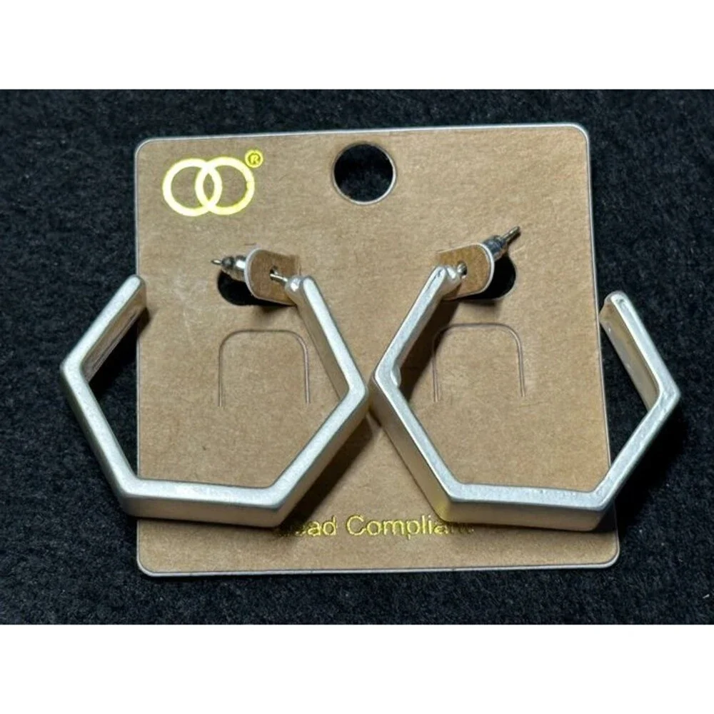 Silver Tone Hexagon Shaped Hoop Earrings Geometric Modern Style New with Tags